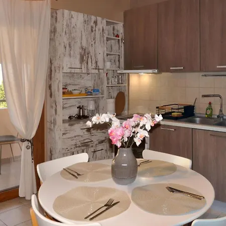 Ammos & Petra אפיטוס