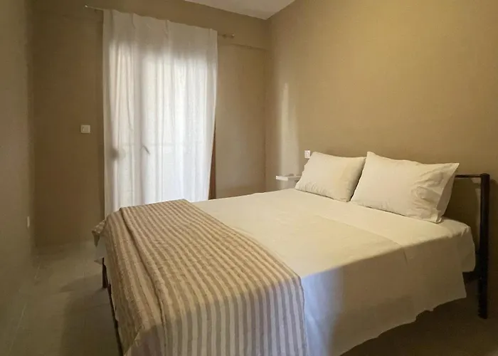 Ammos & Petra Appartement *